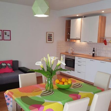 Apartment Kairos Трогир Екстериор снимка