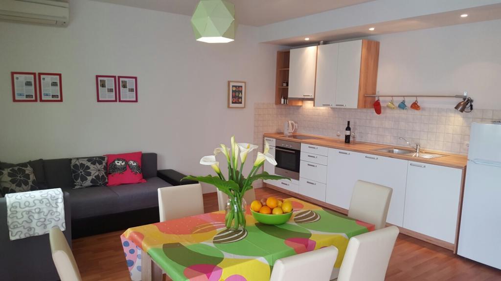 Apartment Kairos Трогир Екстериор снимка